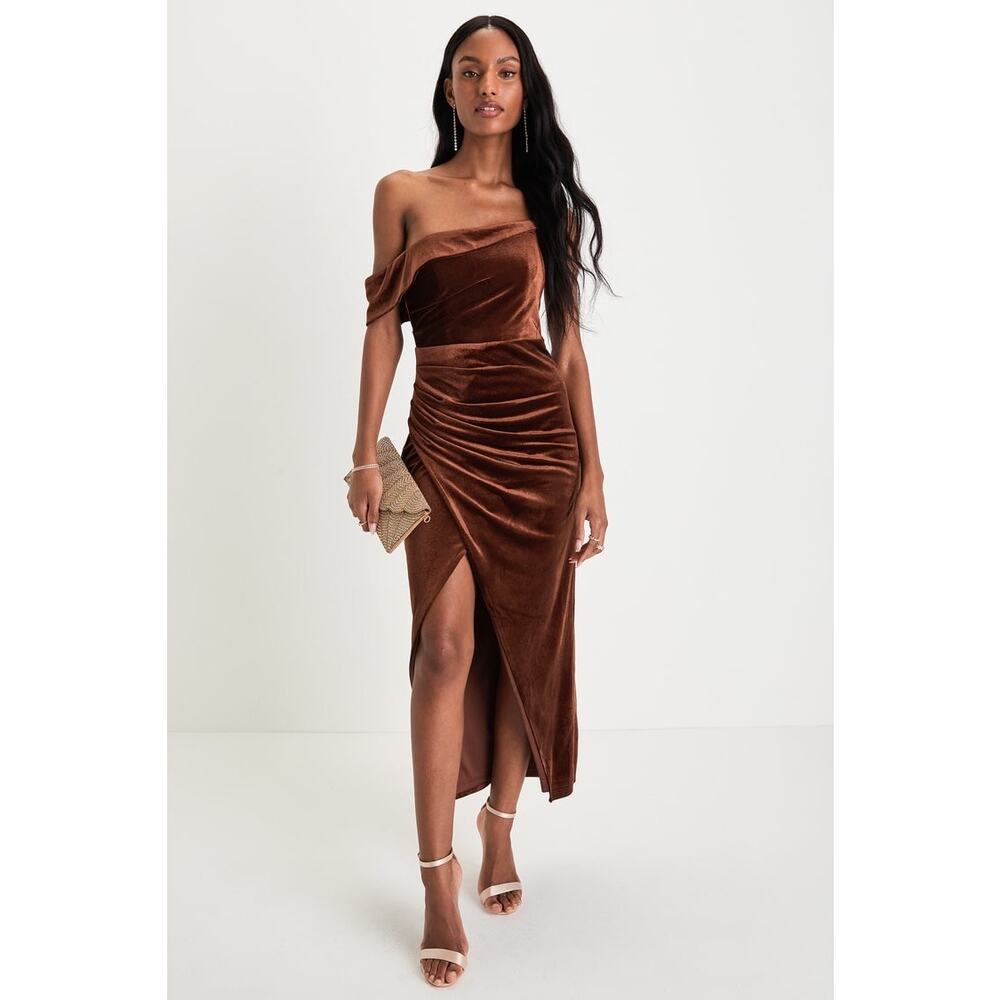 NWT Lulus Showing Off a Little Brown Velvet Asymmetrical Tulip Midi Dress XS